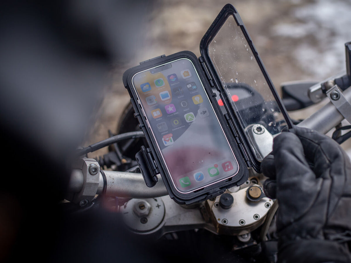 Cell Phone Motorcycle Phone Case And Mount A2C One-Lock Motorcycle Phone Mount With Magsafe Phone Cell Phone Motorcycle Phone Case And Mount A2C One-Lock Motorcycle Phone Mount With Magsafe Phone